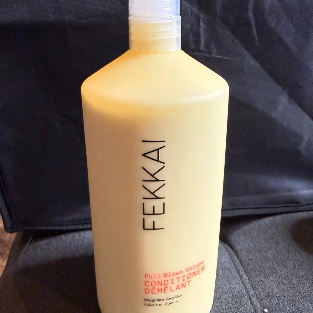 New FEKKAI Full Blown Volume Conditioner - Yellow 33.8 Fl. OZ - Picture 3 of 6